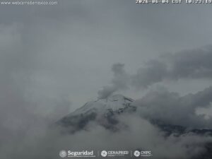 Monitoreo del Volcán Popocatépetl – Reporte 0292  La Coordinación Estatal de Protección Civil Morelos informa que en las últimas 24 horas se registraron: 24 exhalaciones de baja intensidad con vapor de agua y gases volcánicos Un sismo volcanotectónico de magnitud 1
