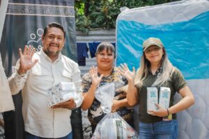 SEDIF apoya a familias afectadas por lluvias e incendios en Morelos   El Sistema DIF estatal entregó apoyos integrales a seis familias de Tlaltizapán, Coatetelco y Jiutepec, como parte del Programa de Atención a Grupos Prioritarios