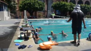 Indem fortalece activación física con clases de natación en Unidad Deportiva Revolución, Cuernavaca