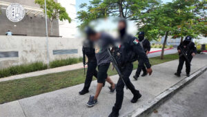 ️ Fiscalía cumple orden de aprehensión por homicidio en Cuernavaca  Elementos de la Agencia de Investigación Criminal (AIC) de la Fiscalía Regional Metropolitana detuvieron a José Jaime “N”, requerido por homicidio calificado