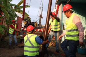 ¡Arranca la rehabilitación de dos pozos de agua potable en Jiutepec! El alcalde Eder Rodríguez Casillas (@EderJiutepec) dio el banderazo en los pozos “Villas del Descanso” y “Tarianes”, en los fraccionamientos Villas del Descanso y Valle de los Tarianes  Con 2