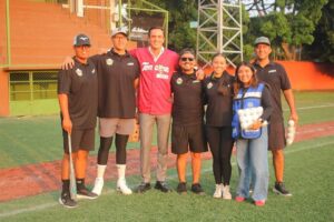 ¡El deporte forma campeones!   El diputado Daniel Martínez Terrazas visitó la Escuela Formativa de Béisbol de Cuernavaca, conviviendo con niñas, niños y sus familias que sueñan grande