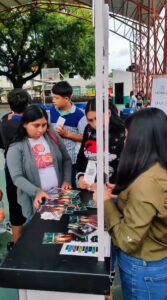Capacitan a ganaderos y agricultores en Cuautla para prevenir plagas y mejorar cultivos   Productores agropecuarios de la región oriente asistieron a una jornada de formación en la cancha techada de Cuautlixco, enfocada en tres ejes clave para el sector:    Prevención del gusano barrenador: Detección oportuna y medidas para proteger al ganado